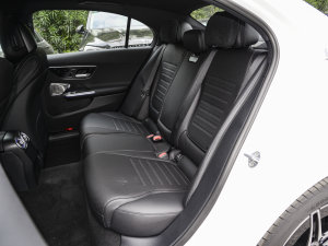 2023款C 260 L 皓夜运动版 后排座椅