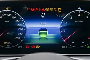 2023C 260 L ҹ\(yn)(dng) п؅^(q)