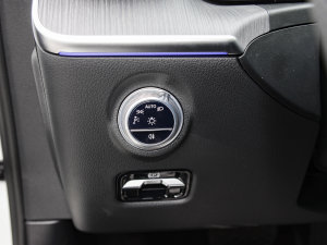 2023C 260 L ҹ\(yn)(dng) п؅^(q)