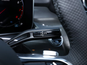 2023款C 200 L 运动版 换挡杆