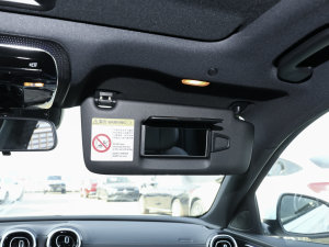 2023C 200 L \Ӱ ꖰ壨ң