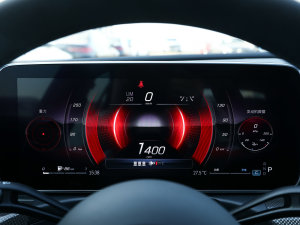 2023C 200 L \Ӱ п؅^