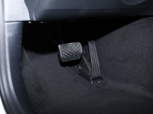 2023C 200 L \(yn)(dng) п؅^(q)