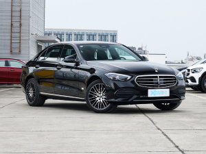 2023Ŀ C 260 L ǰ45