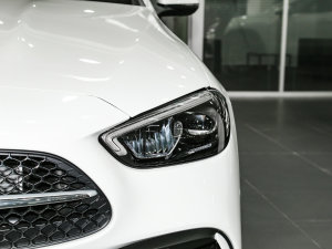 2023C 260 L \Ӱ 4MATIC ^