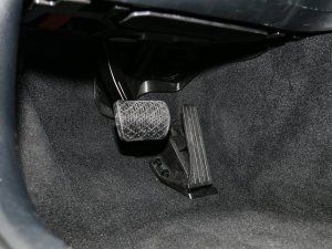 2023C 260 L \(yn)(dng) 4MATIC п؅^(q)