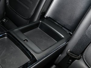 2023Ŀ C 260 L \Ӱ g