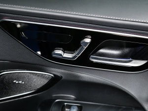 2023Ŀ C 260 L \Ӱ g