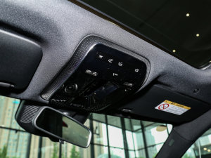 2023Ŀ C 260 L \Ӱ п؅^