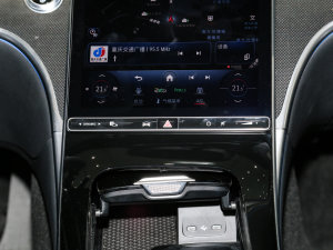 2023Ŀ C 260 L \Ӱ п؅^