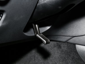 2023Ŀ C 260 L \Ӱ п؅^