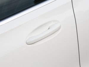 2023Ŀ C 200 L \Ӱ {T