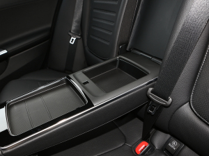 2023Ŀ C 200 L \(yn)(dng) g