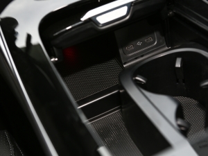 2023Ŀ C 200 L \(yn)(dng) g