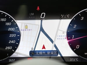 2023Ŀ C 200 L \Ӱ п؅^