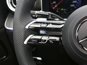 2023Ŀ C 260 L \Ӱ п؅^