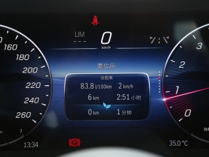 2023Ŀ C 260 L \Ӱ п؅^