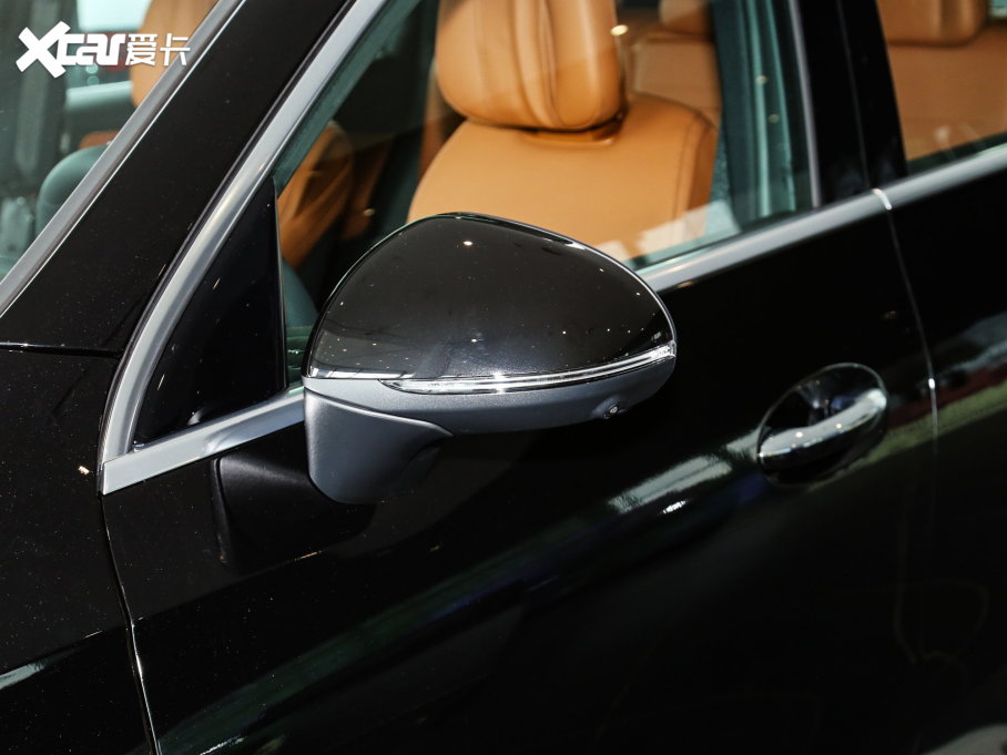 2023��YGLC GLC 300 L 4MATIC �Ӹ��� 7��