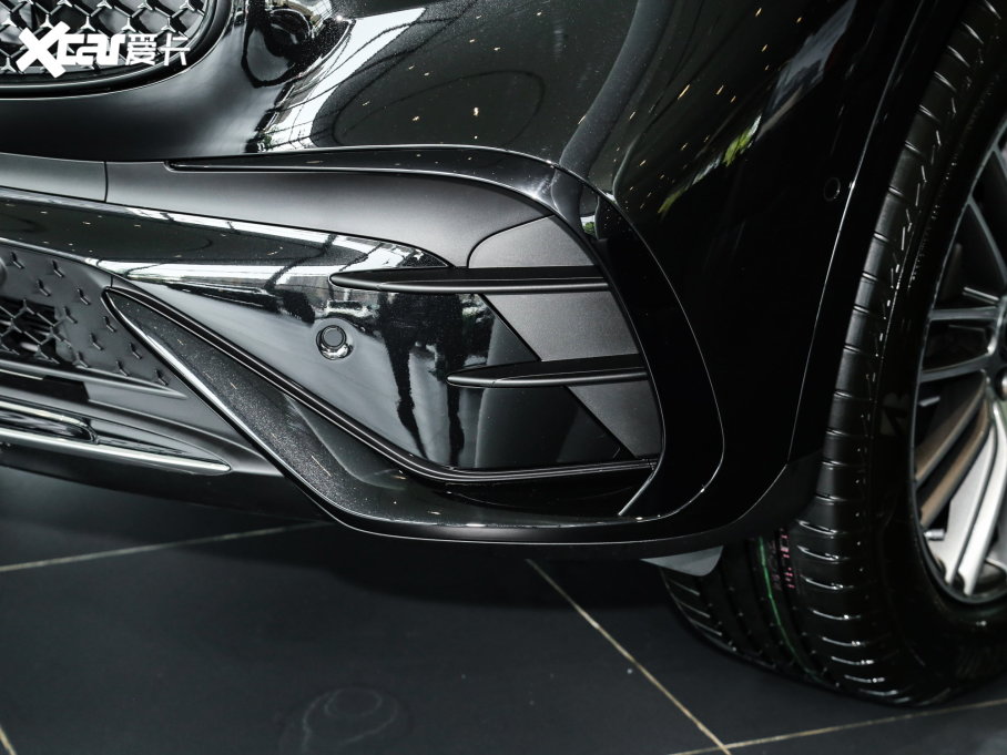 2023��YGLC GLC 300 L 4MATIC �Ӹ��� 7��