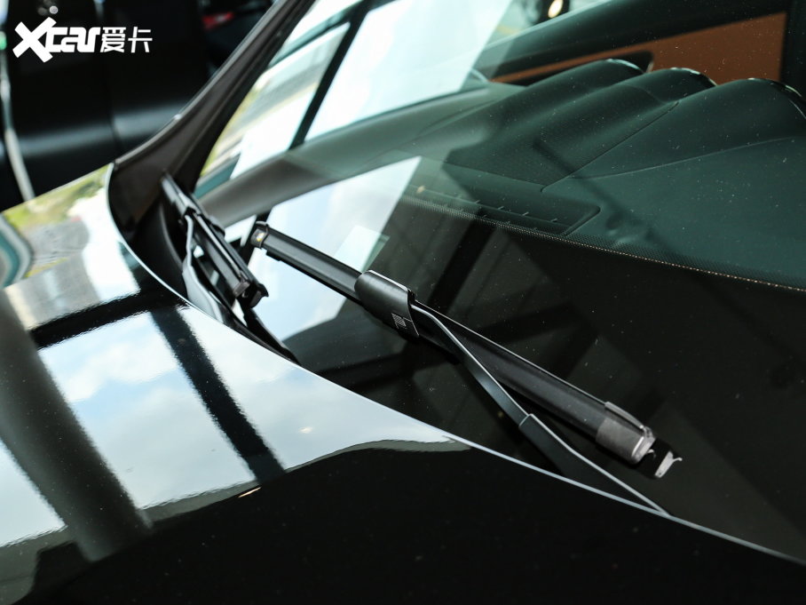 2023��YGLC GLC 300 L 4MATIC �Ӹ��� 7��