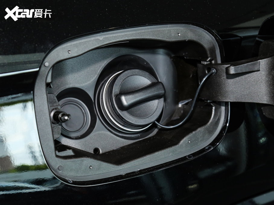 2023��YGLC GLC 300 L 4MATIC ��(d��ng)���� 7��