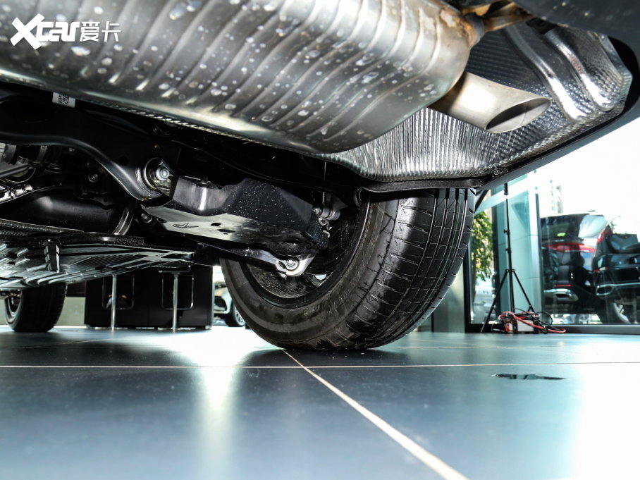 2023��YGLC GLC 300 L 4MATIC �Ӹ��� 7��