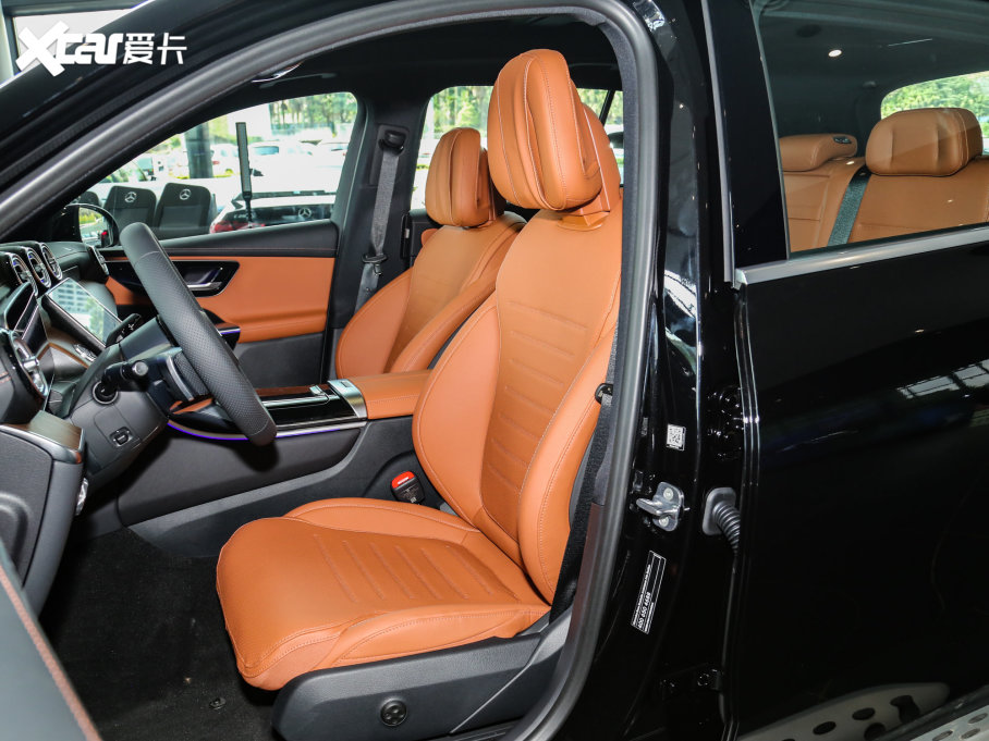 2023��YGLC GLC 300 L 4MATIC �Ӹ��� 7��