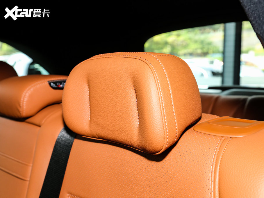 2023��YGLC GLC 300 L 4MATIC �Ӹ��� 7��