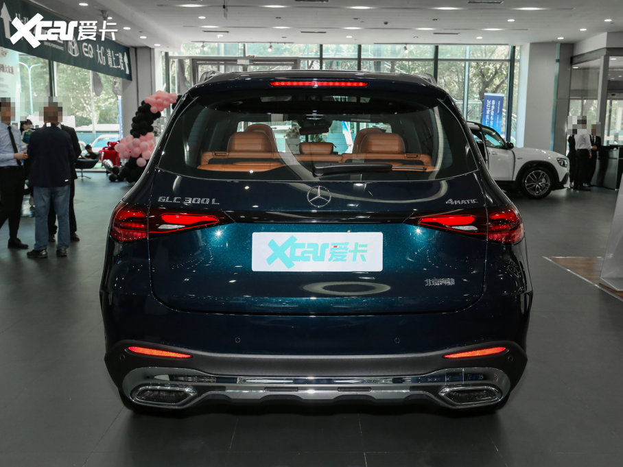 2023YGLC GLC 300 L 4MATIC A 7