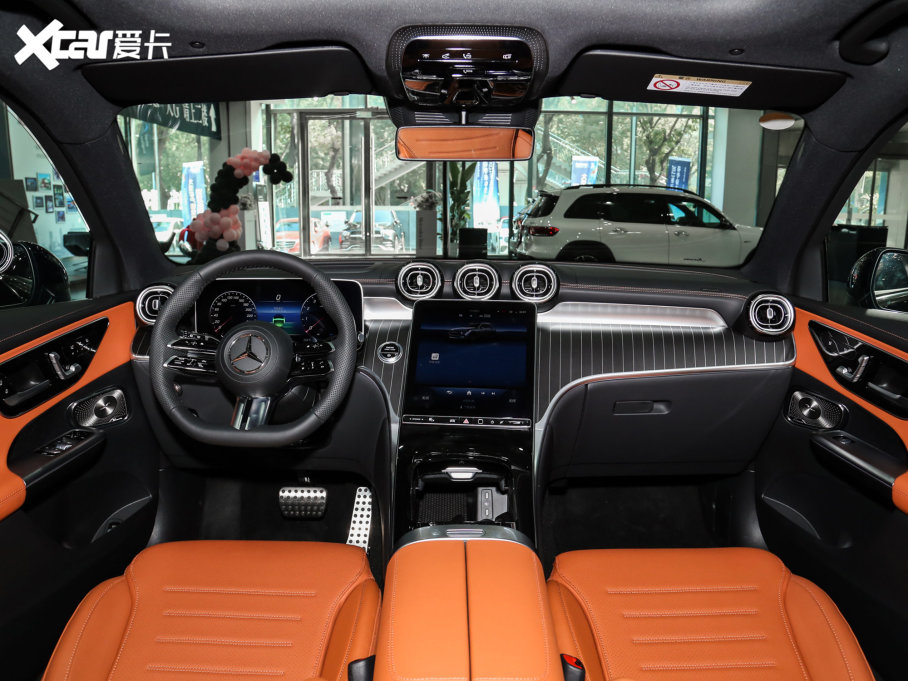 2023YGLC GLC 300 L 4MATIC A 7