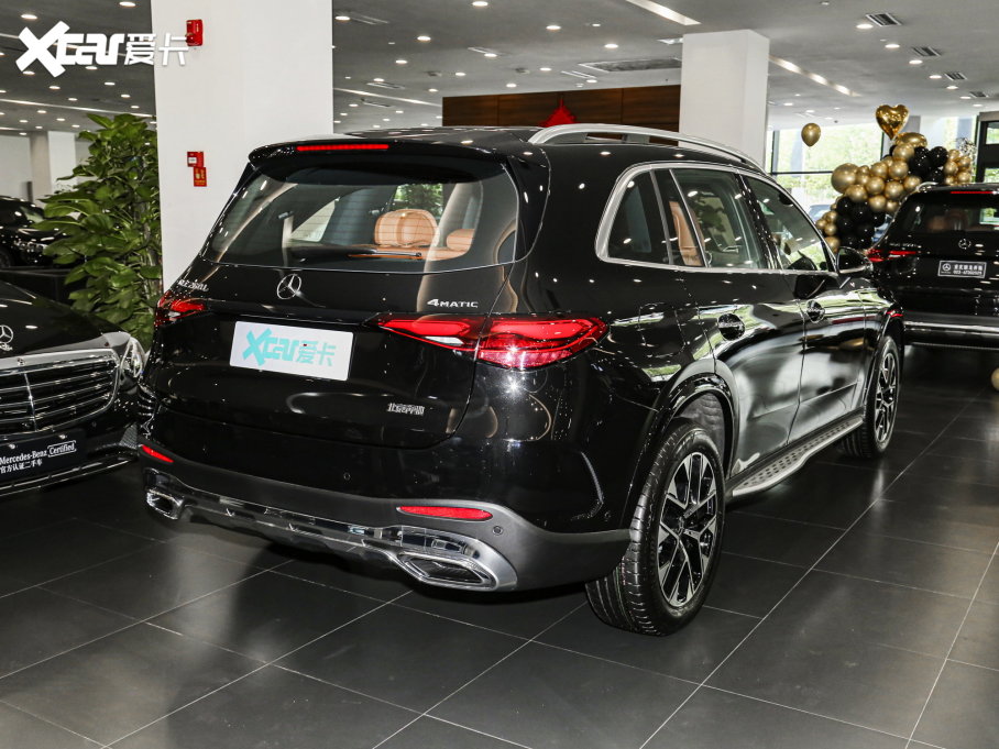 2023YGLC GLC 260 L 4MATIC A 7