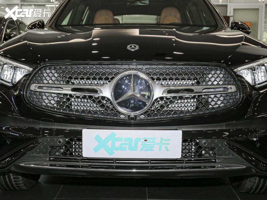 2023YGLC GLC 260 L 4MATIC A 7