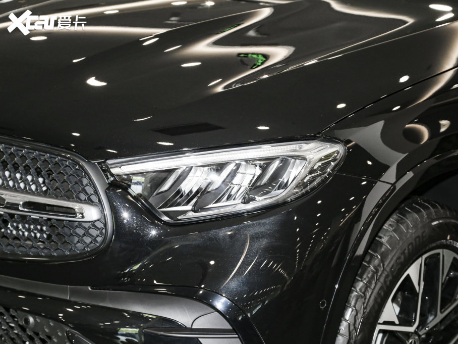 2023YGLC GLC 260 L 4MATIC A 7