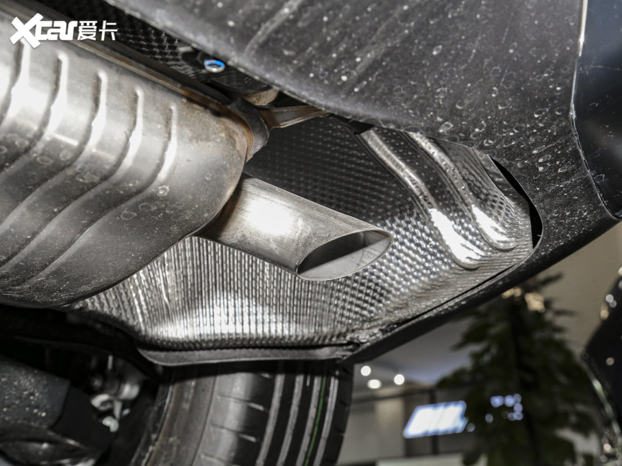 2023YGLC GLC 260 L 4MATIC A 7