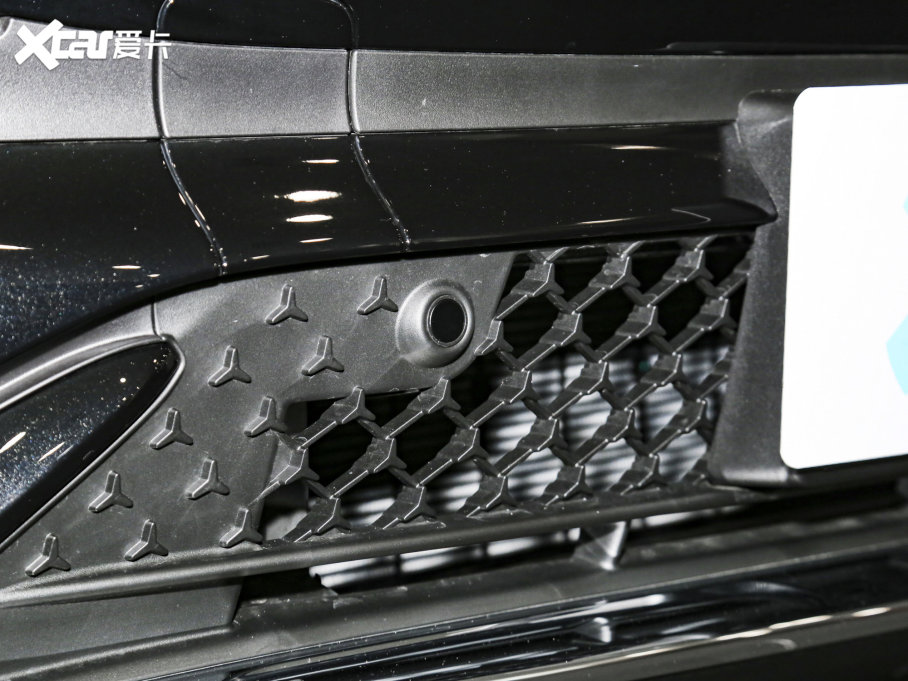 2023YGLC GLC 260 L 4MATIC A 7