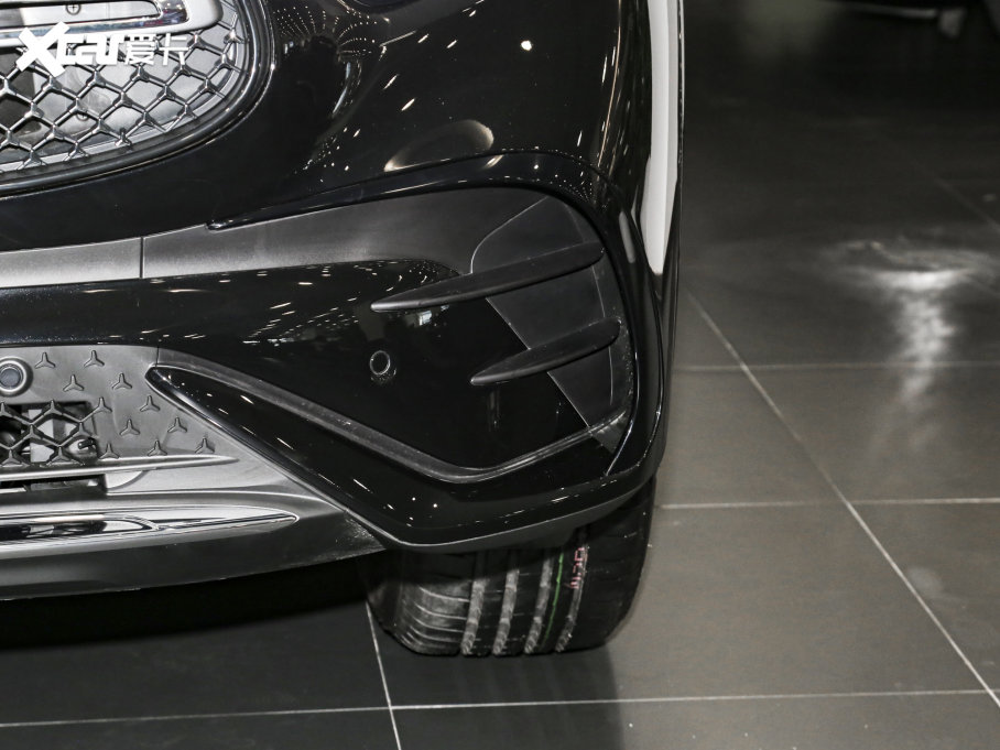 2023��YGLC GLC 260 L 4MATIC ���A�� 7��