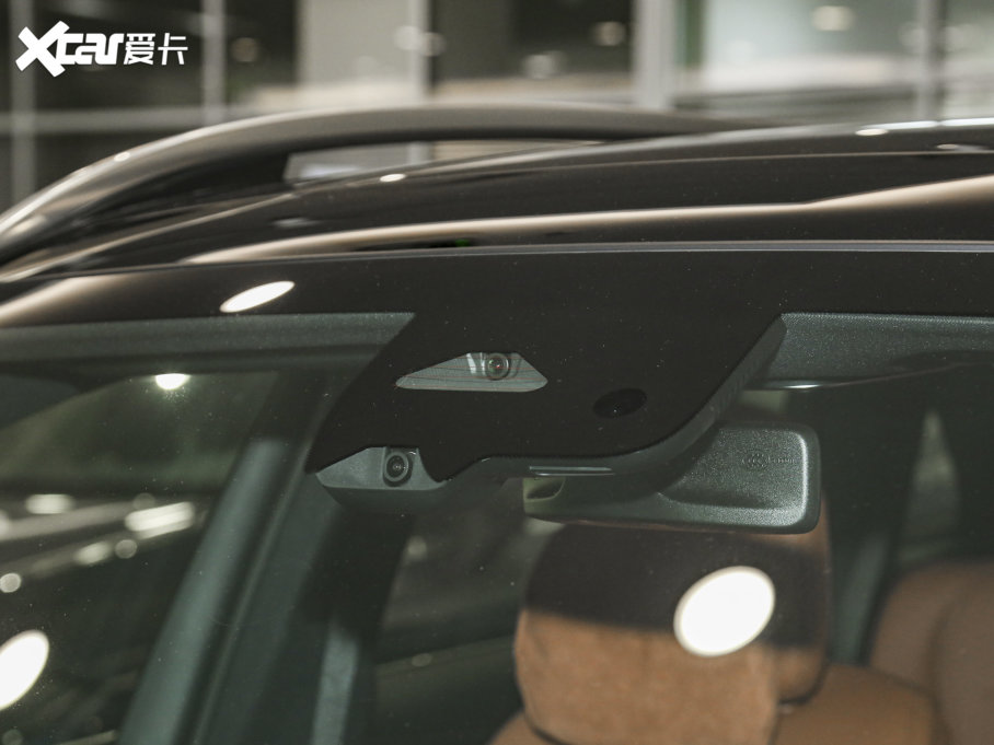 2023YGLC GLC 260 L 4MATIC A 7