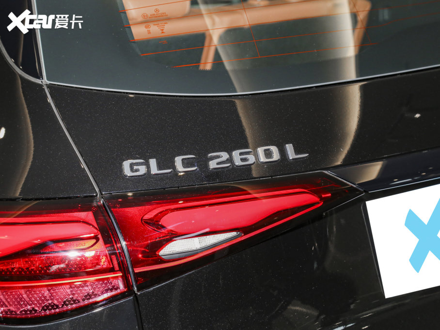 2023��YGLC GLC 260 L 4MATIC ���A�� 7��