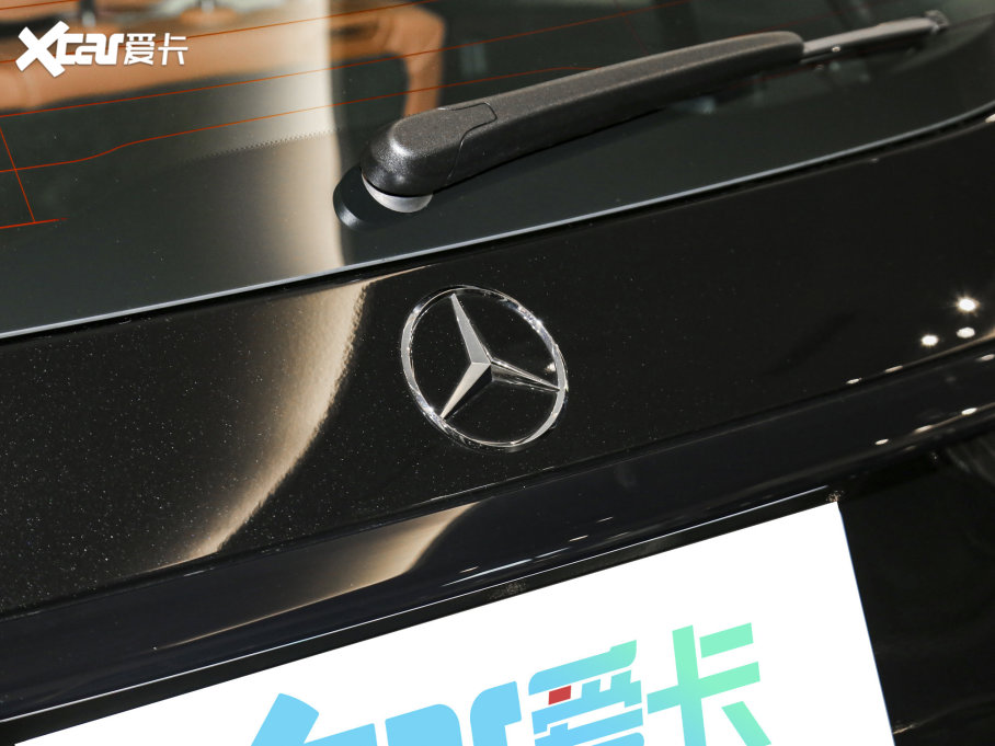 2023YGLC GLC 260 L 4MATIC A 7