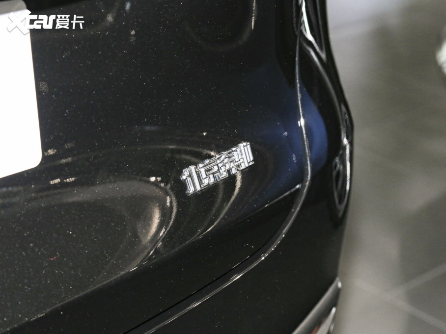 2023YGLC GLC 260 L 4MATIC A 7