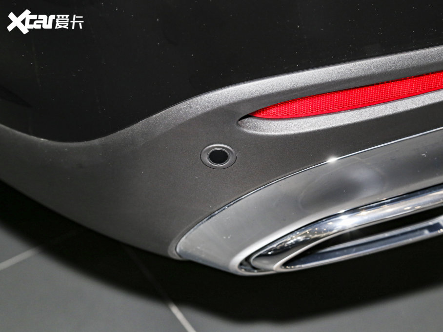 2023YGLC GLC 260 L 4MATIC A 7