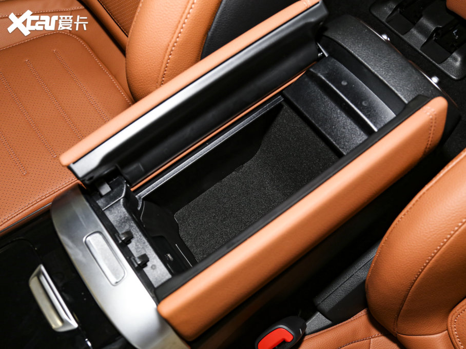 2023��YGLC GLC 260 L 4MATIC ���A�� 7��