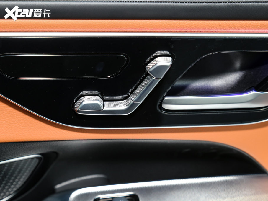 2023YGLC GLC 260 L 4MATIC (dng) 7