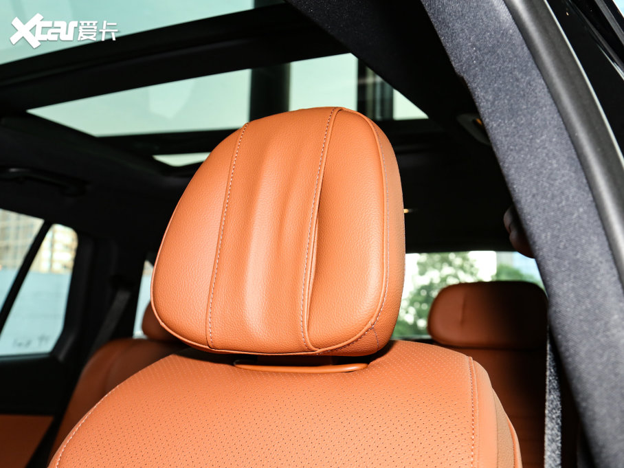 2023YGLC GLC 260 L 4MATIC Ӹ 7