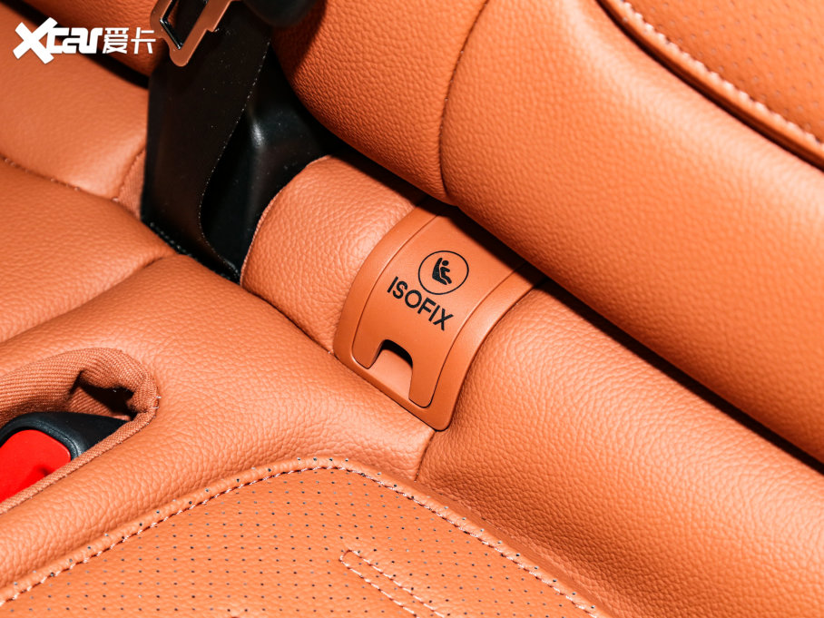 2023YGLC GLC 260 L 4MATIC Ӹ 7