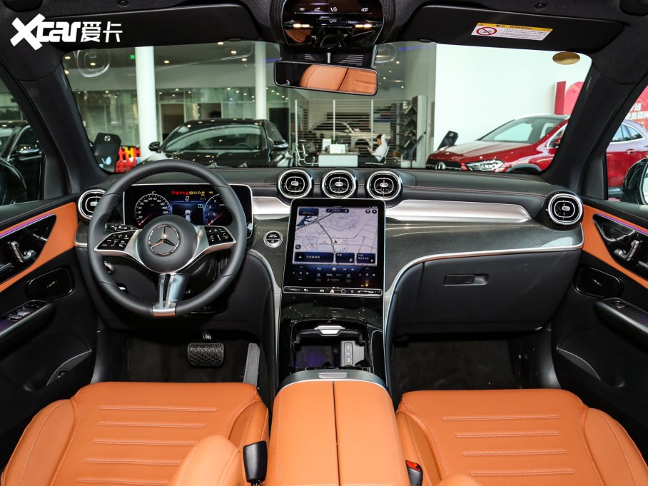 2023��YGLC GLC 260 L 4MATIC �Ӹ��� 7��