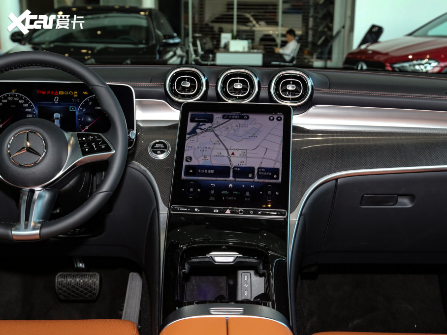 2023��YGLC GLC 260 L 4MATIC �Ӹ��� 7��