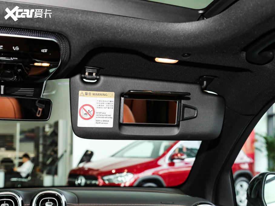 2023��YGLC GLC 260 L 4MATIC �Ӹ��� 7��