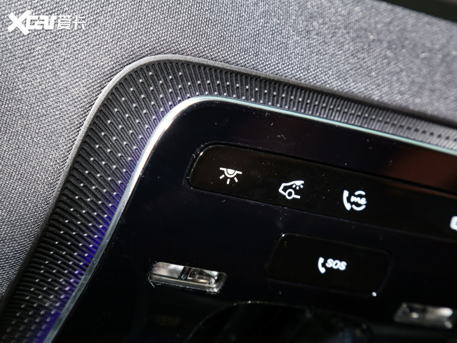 2023��YGLC GLC 260 L 4MATIC �Ӹ��� 7��