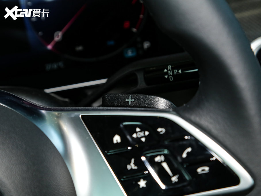 2023��YGLC GLC 260 L 4MATIC �Ӹ��� 7��